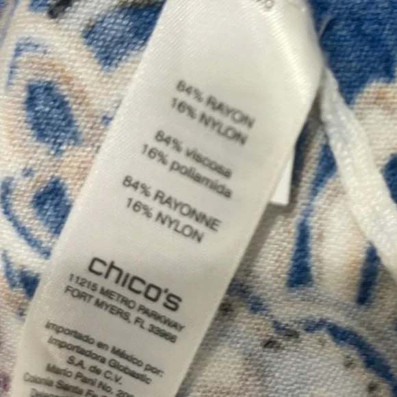 EUC Chico’s beautiful baroque cardigan - Picture 5 of 5